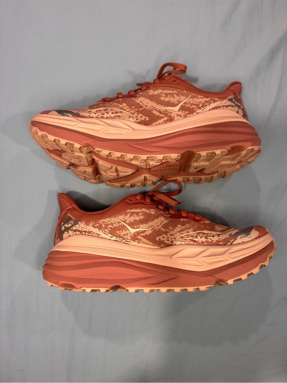 HOKA Women’s Trail Running Shoes Pink/Terracotta Cushioned Sneakers EUC size 8.5
